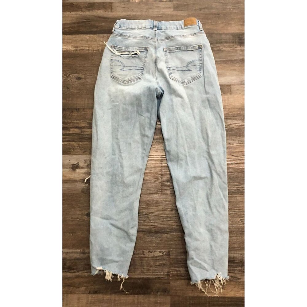 American Eagle Womens 6 Short Curvy Mom Blue Jeans New without Tags - Picture 2 of 7